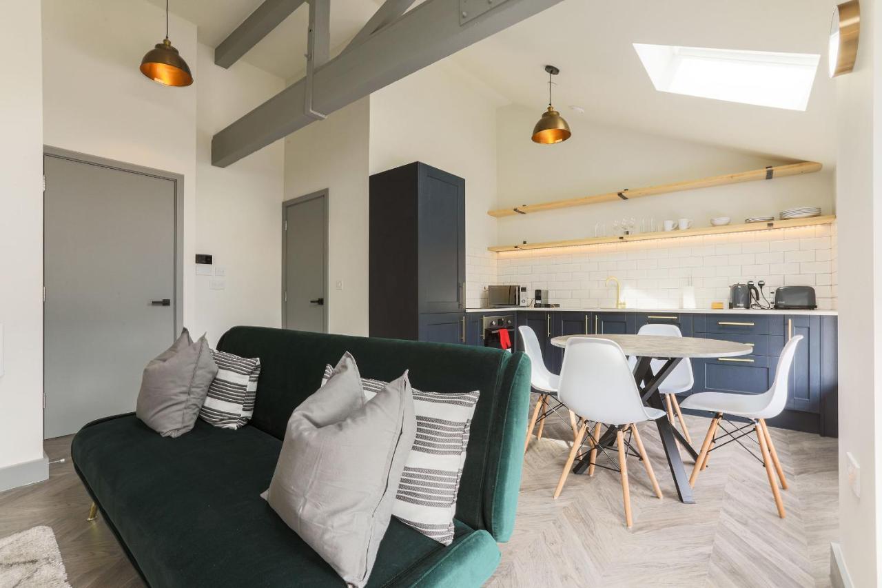 Goodstay Apartments By Urban Space Barry Exterior foto